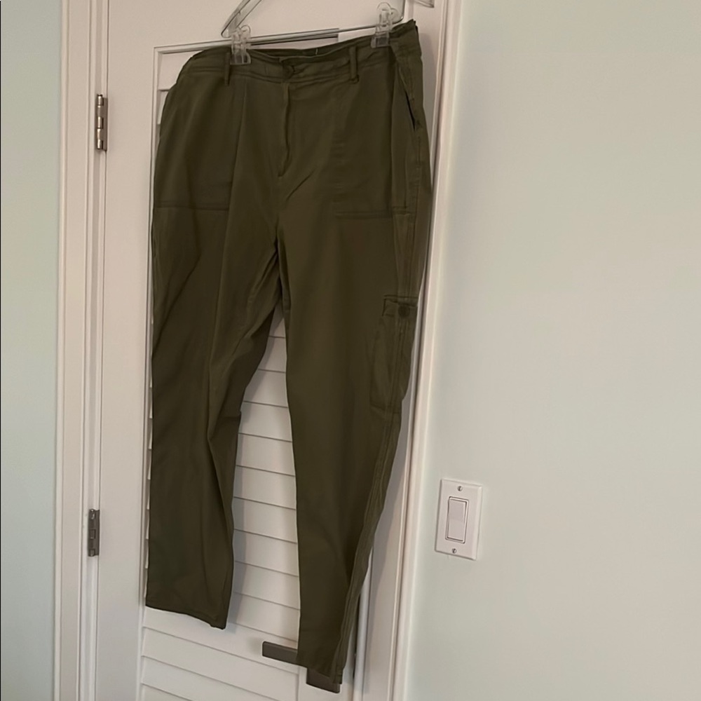 Liz Claiborne Cargo Pants set of 3